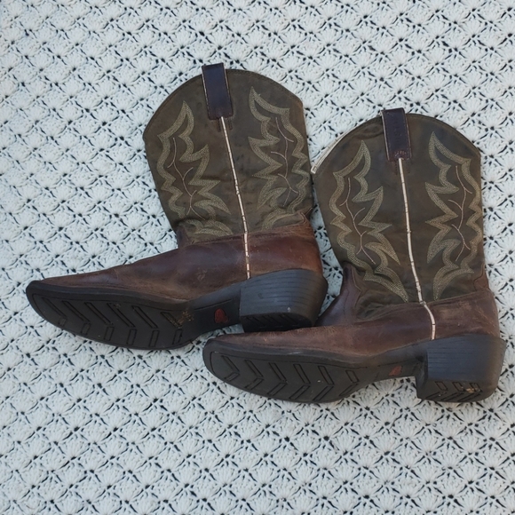 Justin Boots Wylie Square Toe Cowboy 